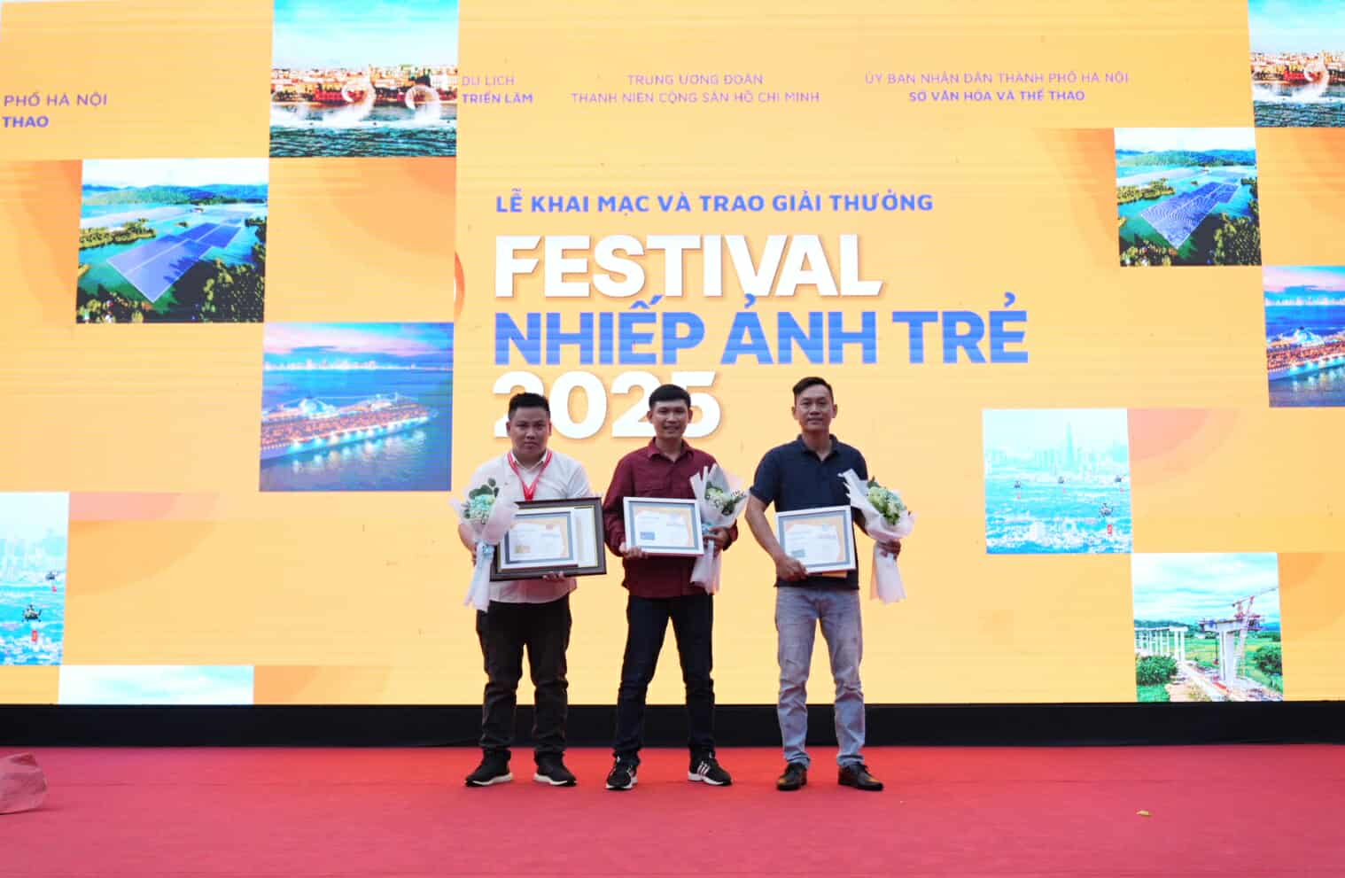 Khai mạc triển lãm và trao giải thưởng Festival Nhiếp ảnh trẻ năm 2025